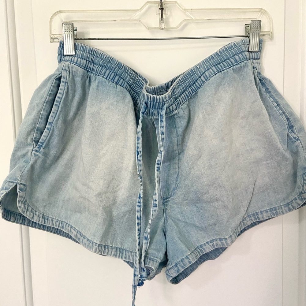 Aerie elastic waist denim looking cotton shorts